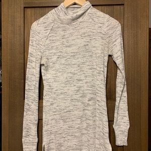 EUC Motherhood maternity space dye tunic top